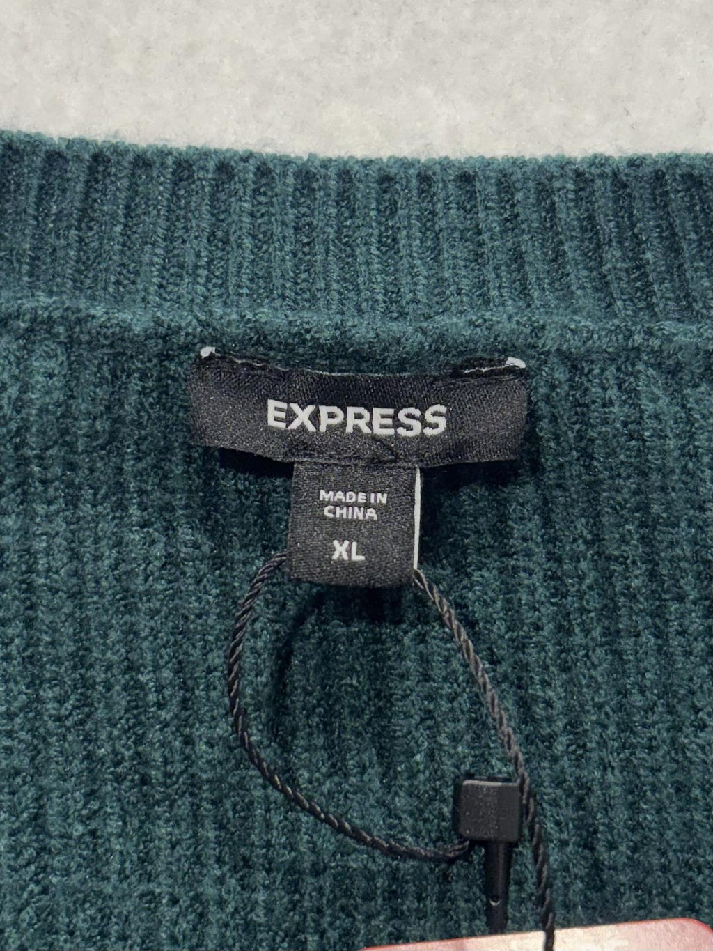 Express Sweater Mens XL Green Ribbed Knit Crew Neck Long Sleeve Pullover Casual