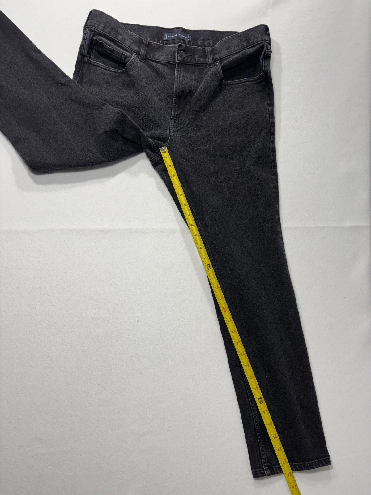 Everlane Uniform The Slim Jeans Mens 35x30 Gray Charcoal Wash Tapered Stretch
