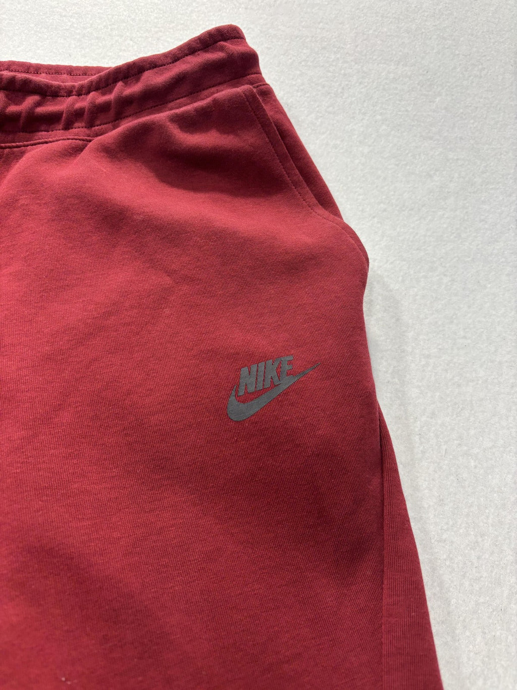 Nike Jogger Pants Mens Large Red Fleece Elastic Waist Zip Pockets Athletic