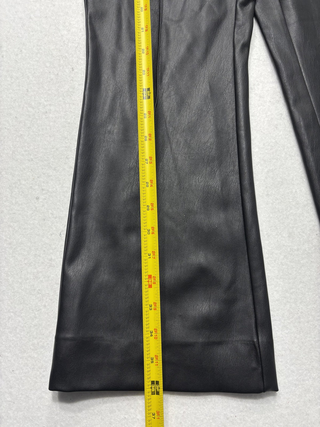 Banana Republic Dress Pants Womens 6 Black Faux Leather Straight Leg Zip Stretch