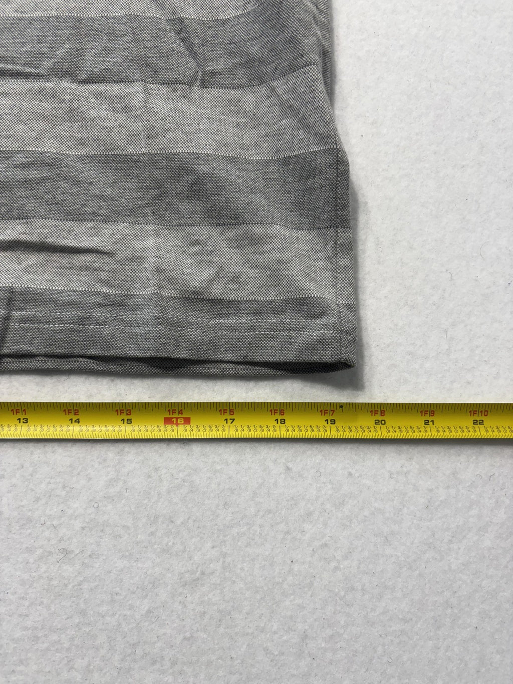 Michael Kors Shirt Mens Medium Gray Striped V Neck Cotton Short Sleeve Logo Tee