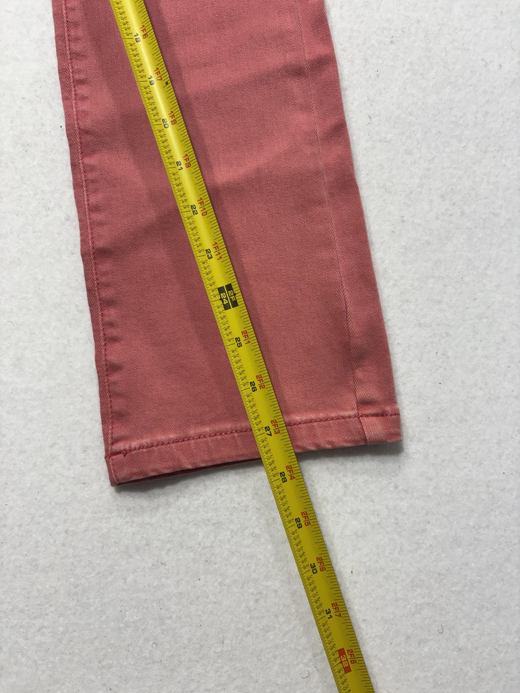 NIC+ZOE Jeans Womens 25 Red Mid Rise Straight Denim NZ Logo 5 Pocket 25x28.5