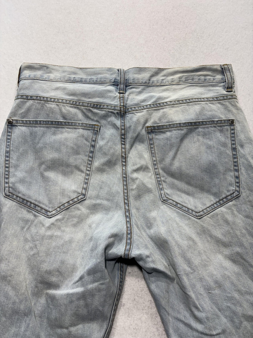 H&M Bermuda Shorts Mens 32 Blue Denim 12" Inseam Distressed Cut Off Frayed Hem