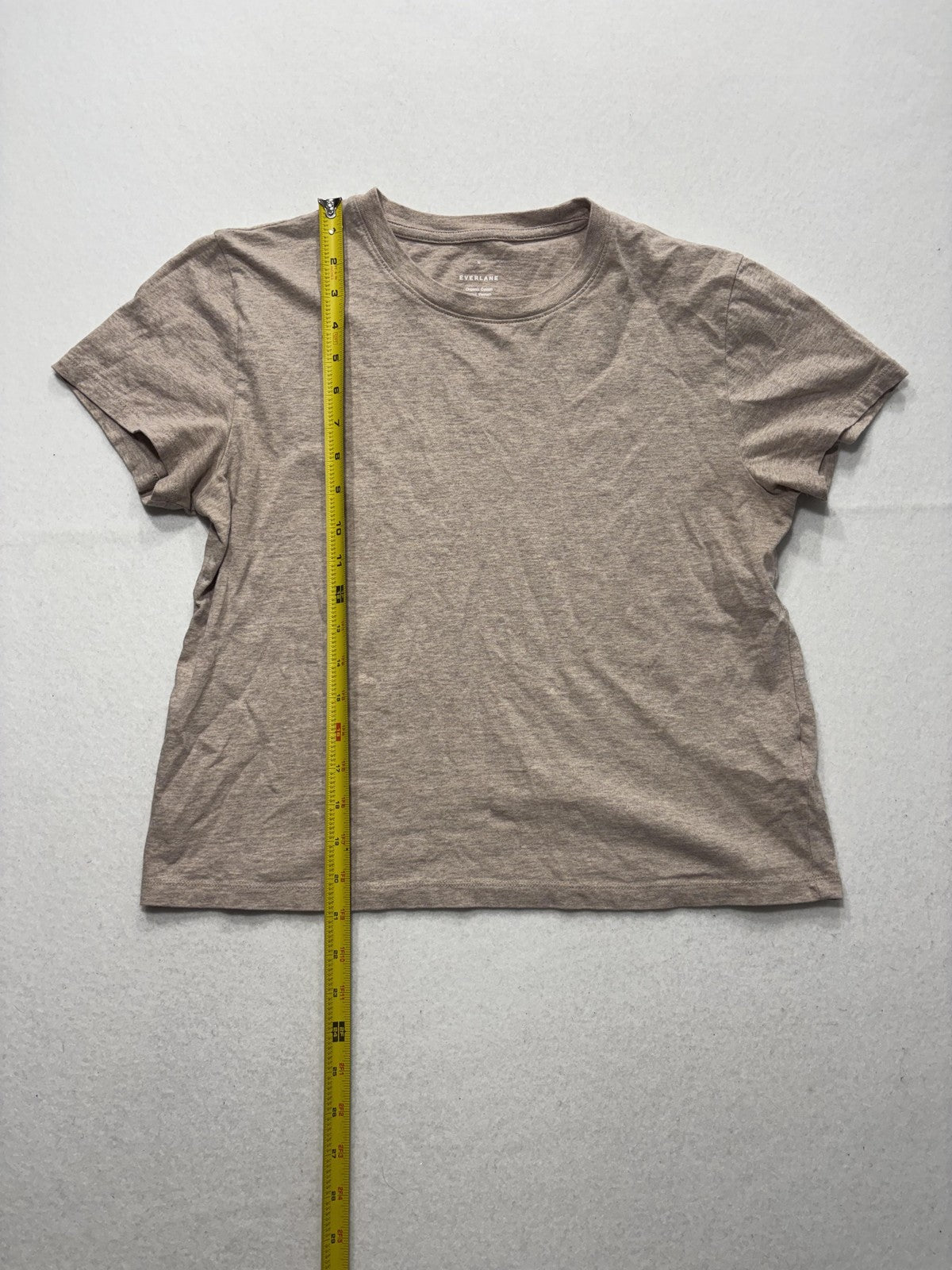 Everlane Shirt Womens Medium Beige Crew Neck Short Sleeve Organic Cotton Tee