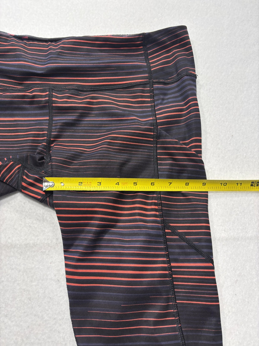 Lululemon Leggings Womens 10 Black Striped High Rise 28.5" Inseam Ankle Pockets