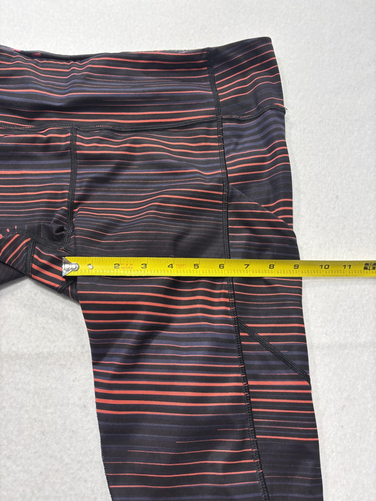 Lululemon Leggings Womens 10 Black Striped High Rise 28.5" Inseam Ankle Pockets