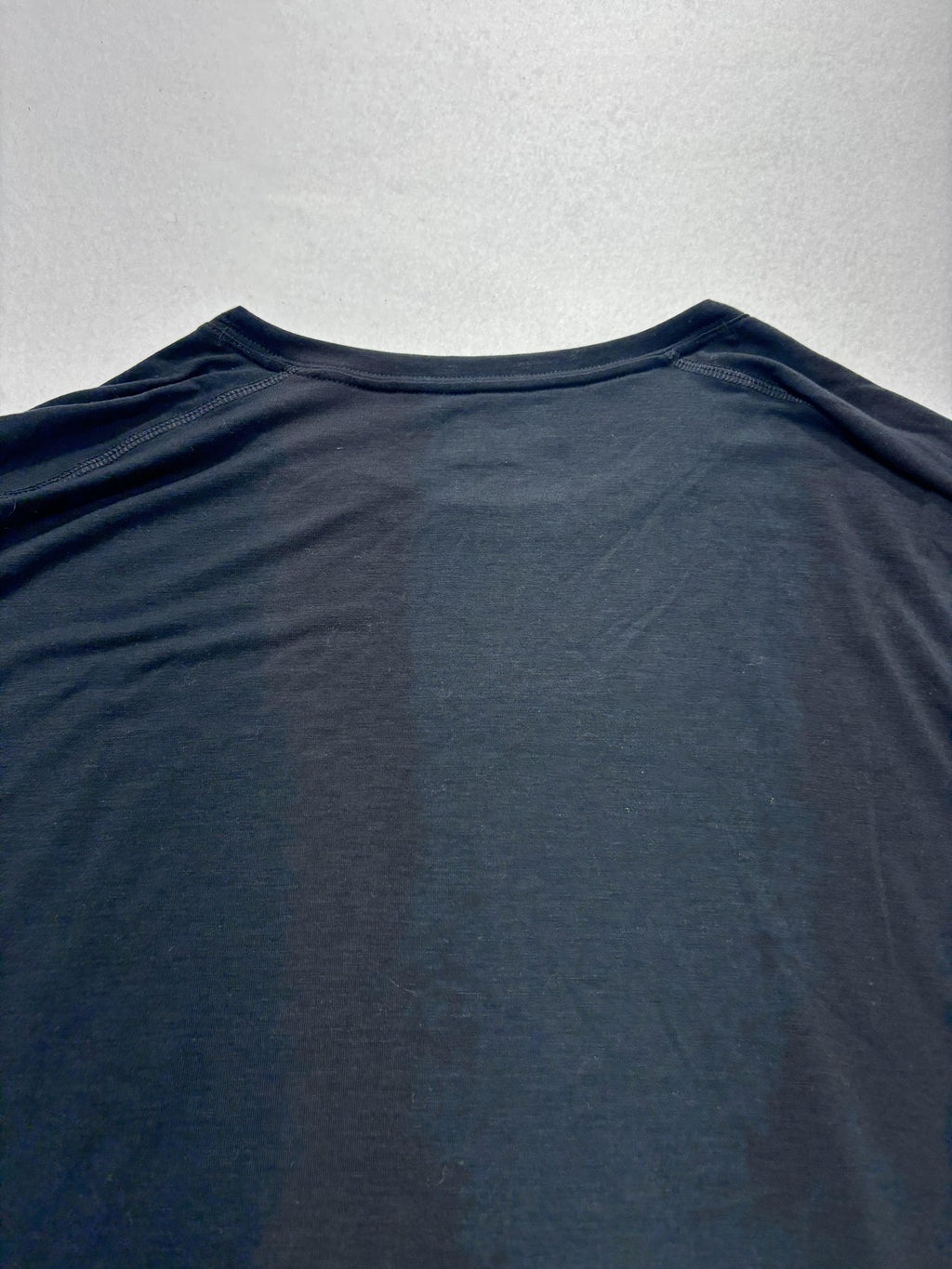 Columbia Shirt Mens 2XL Black Long Sleeve Raglan Stretch Jersey Tee Lightweight