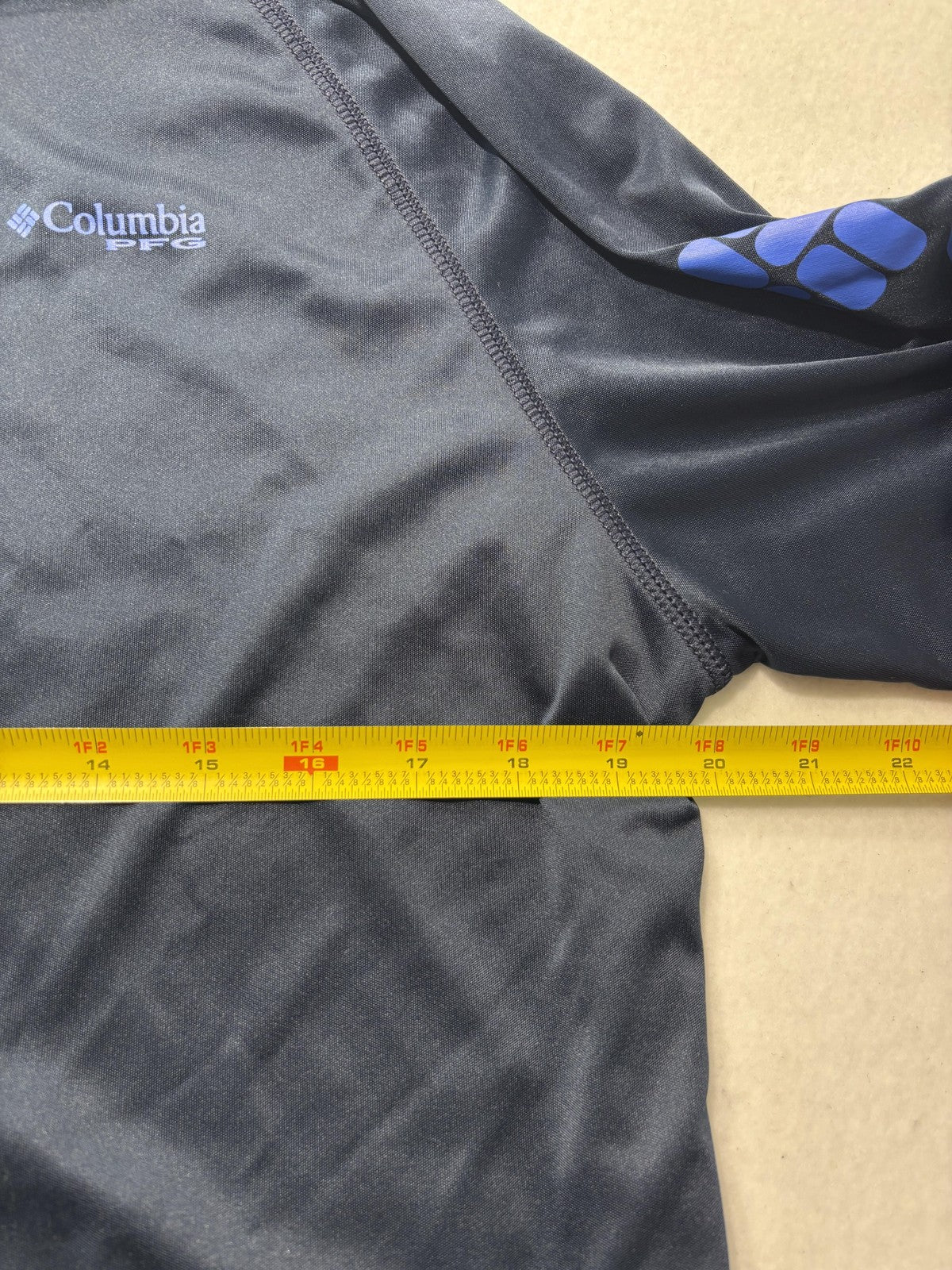 Columbia PFG Omni-Shade Shirt Mens Medium Blue Long Sleeve Fishing USA Flag