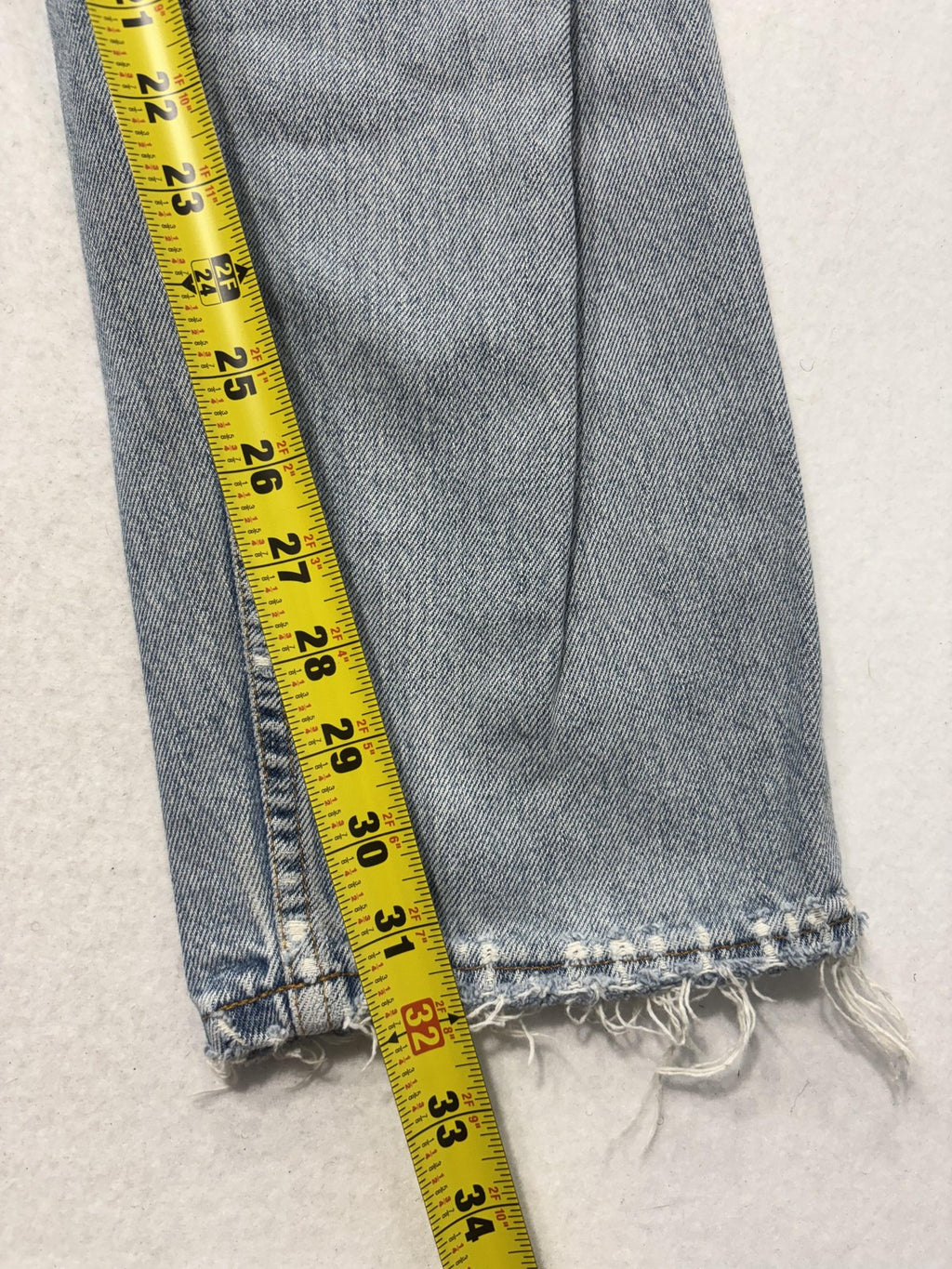 Levi's 560 Loose Fit Jeans Mens 32x32 Blue Light Wash Straight Distressed USA