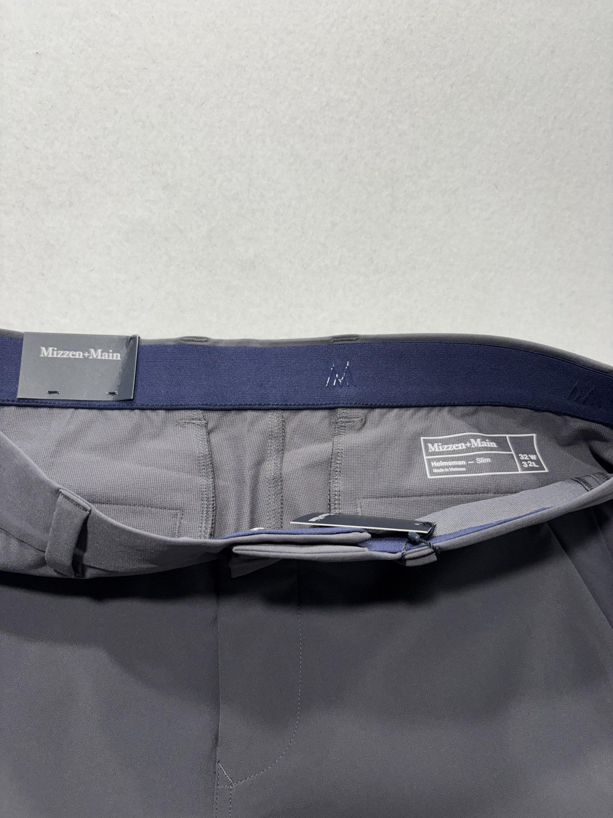 Mizzen+Main Helmsman Chino Pants Mens 32x32 Gray Slim Stretch Travel Casual