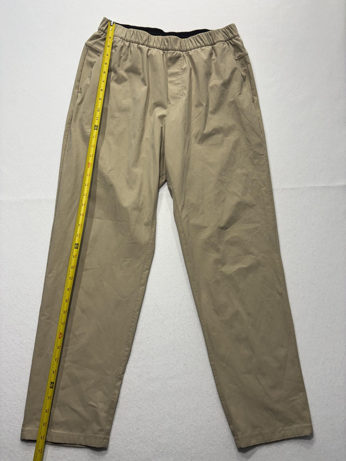 Lululemon Khaki Pants Mens Large Beige Elastic Waist Straight Leg Stretch Casual