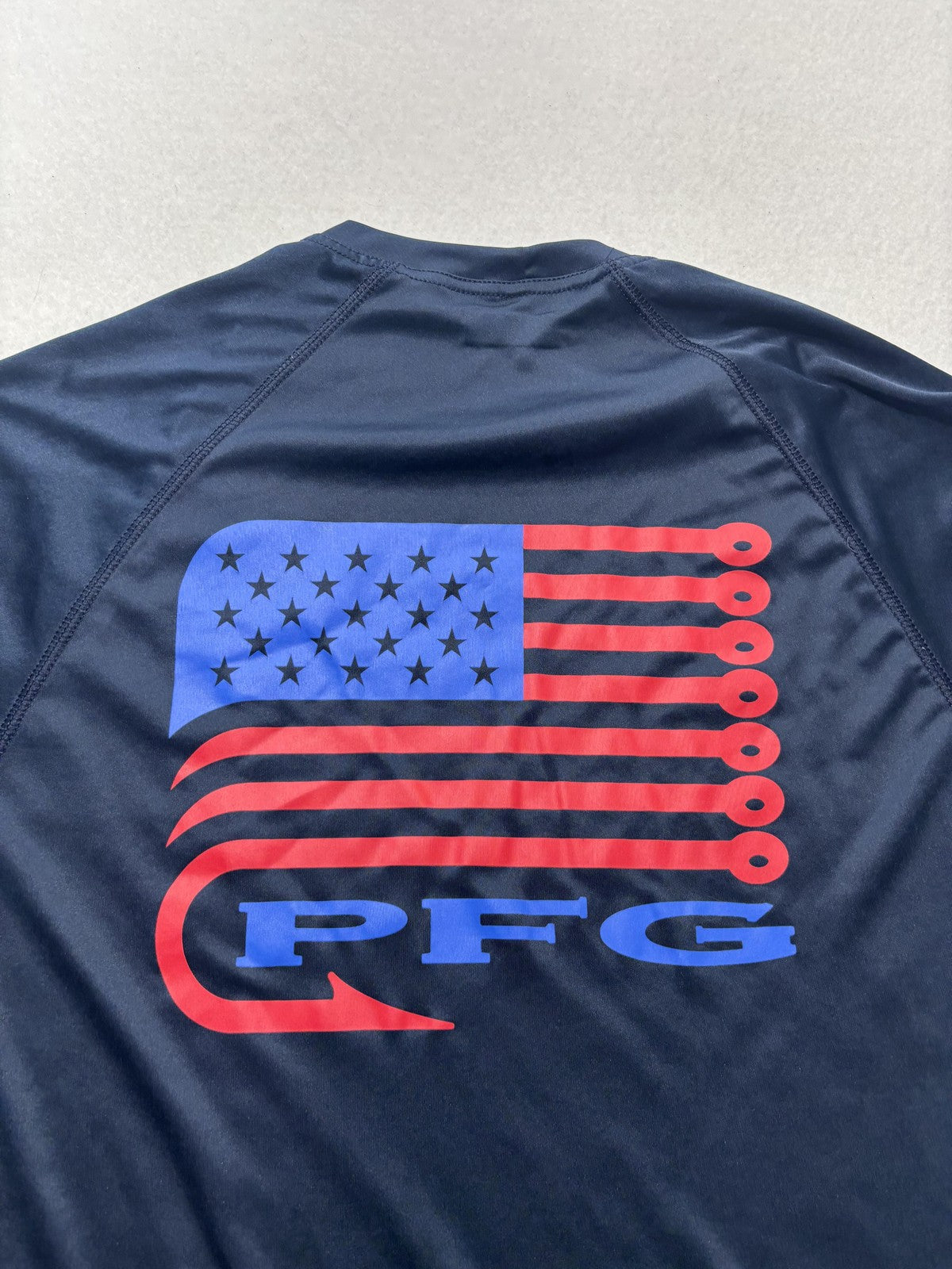 Columbia PFG Omni-Shade Shirt Mens Medium Blue Long Sleeve Fishing USA Flag