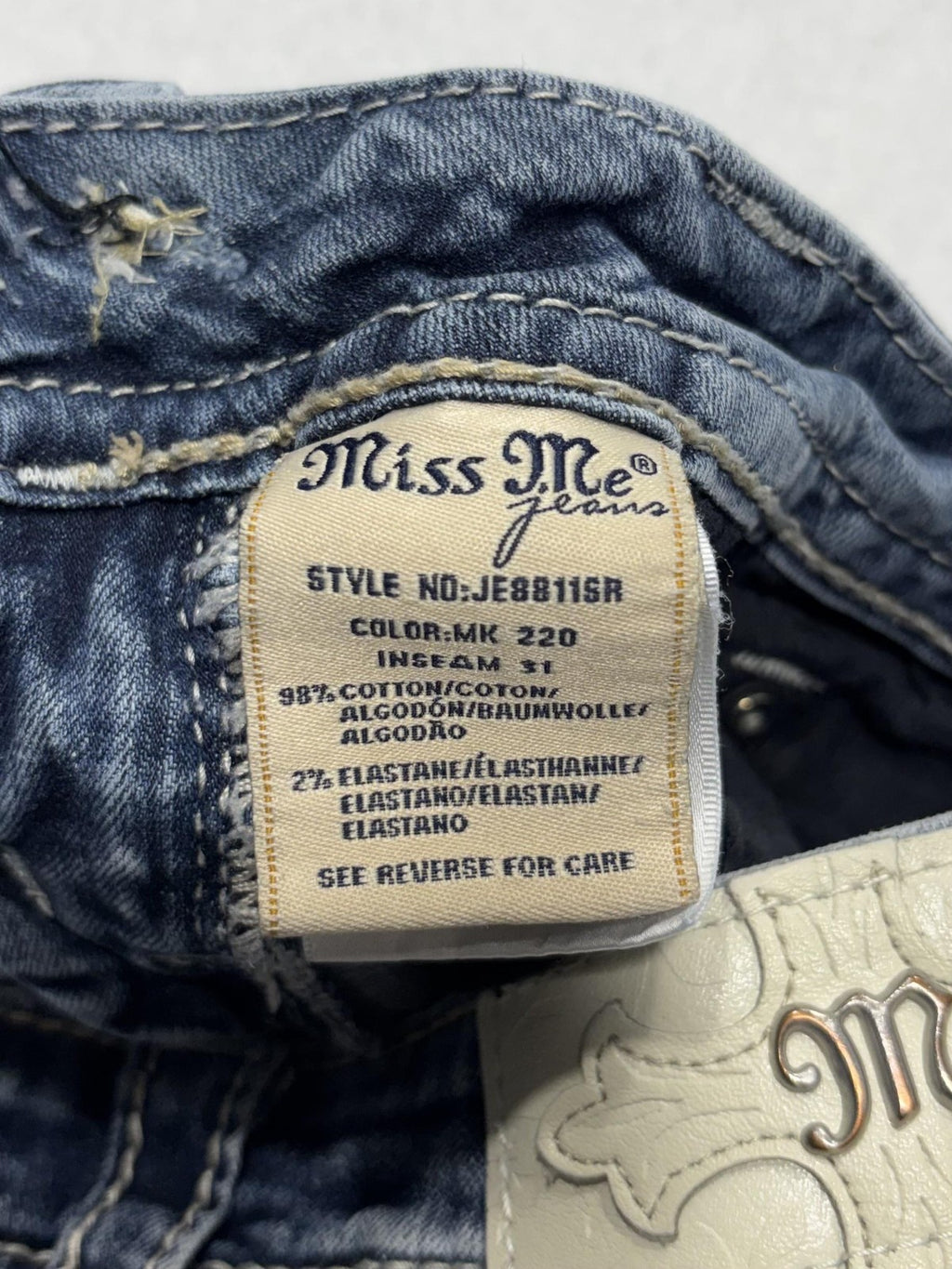 Miss Me Bermuda Shorts Womens 24 Blue Embroidered Rhinestone Denim Cuffed