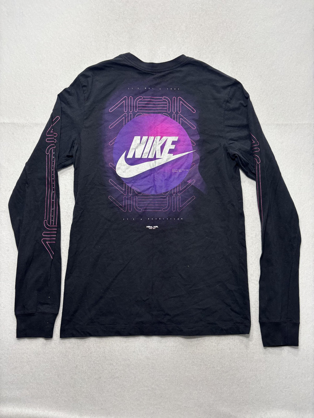 Nike Shirt Mens Small Black Nike Air 720 Purple Logo Long Sleeve Graphic Tee