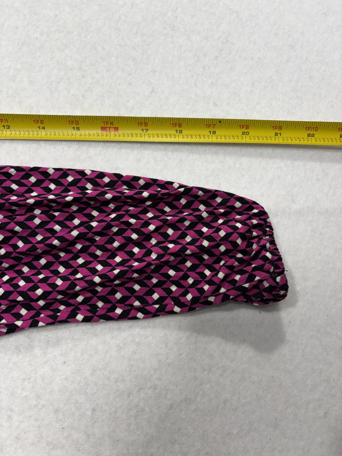 MICHAEL Michael Kors Blouse Womens Small Pink Geometric Scoop Neck Long Sleeve