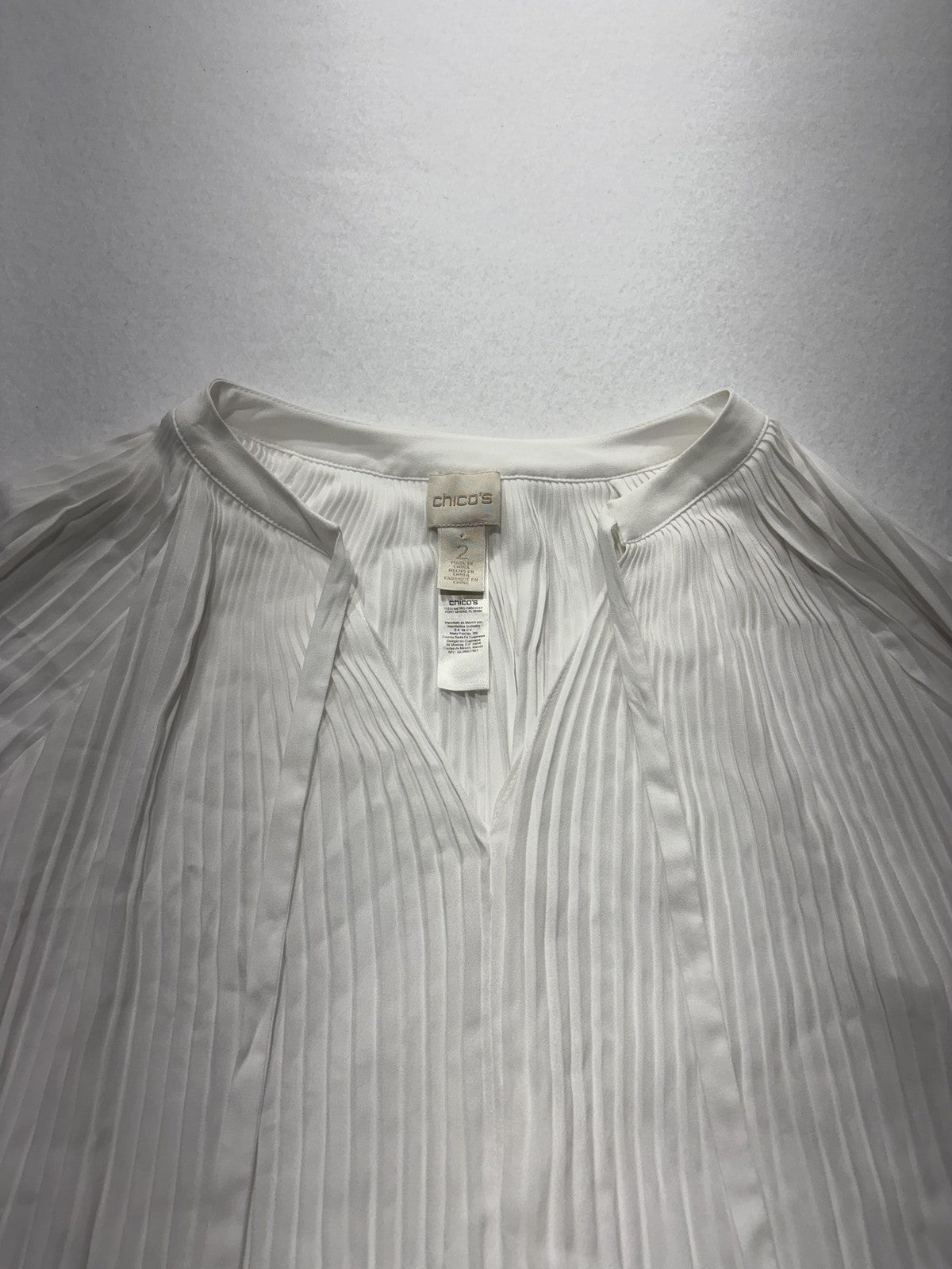 Chico's Blouse Womens 2 White Pleated V Neck Long Balloon Sleeve Tunic Top