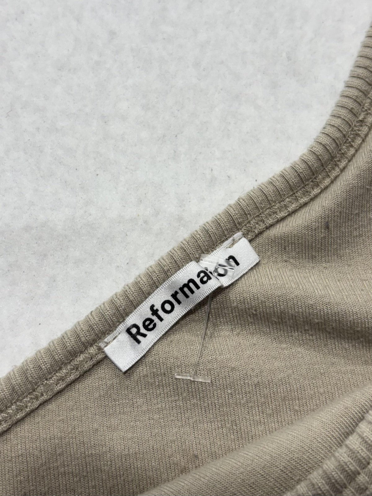 Reformation Tank Top Womens Medium Beige One Shoulder Ribbed Knit Cropped