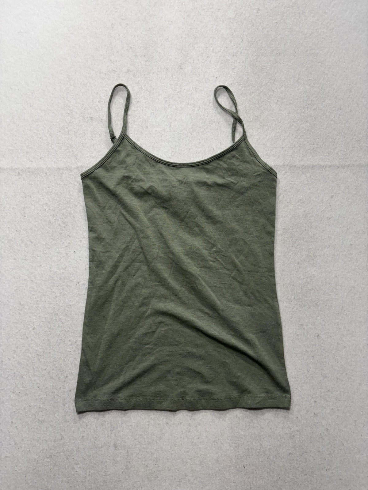 Forever 21 Tank Top Womens Medium Green Scoop Neck Cami Knit Stretch Casual