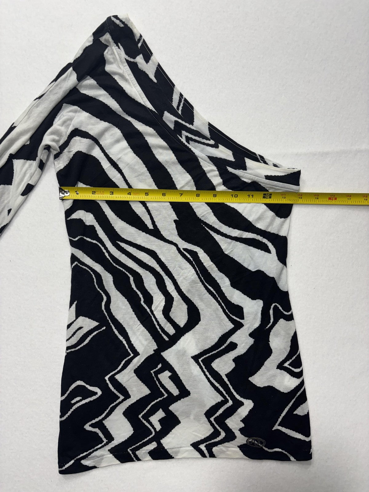 Armani Exchange Shirt Womens XS Black One Shoulder Long Sleeve Zebra Print Top