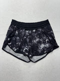 Lululemon Running Shorts Womens 6 Black Batik 2.5" Inseam Lined Zip Pocket