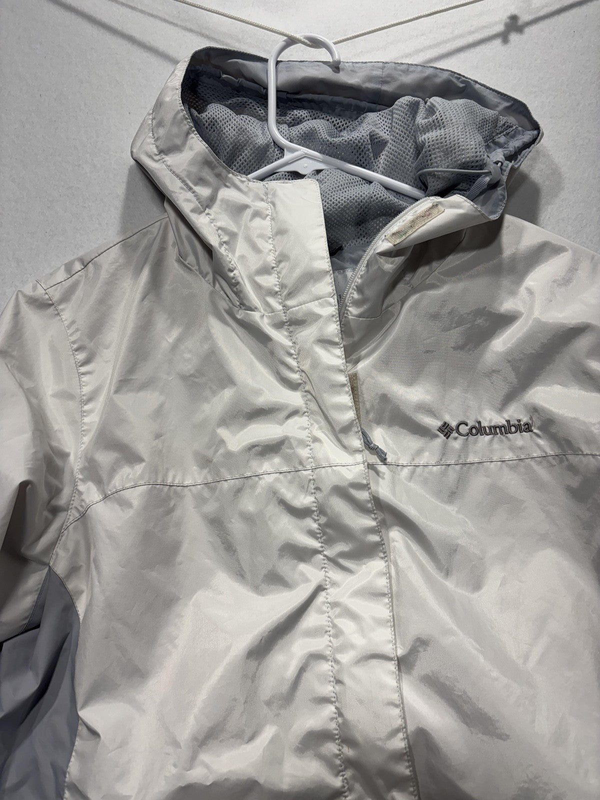 Columbia Jacket Womens M White Gray Hooded Full Zip Lightweight Windbreaker