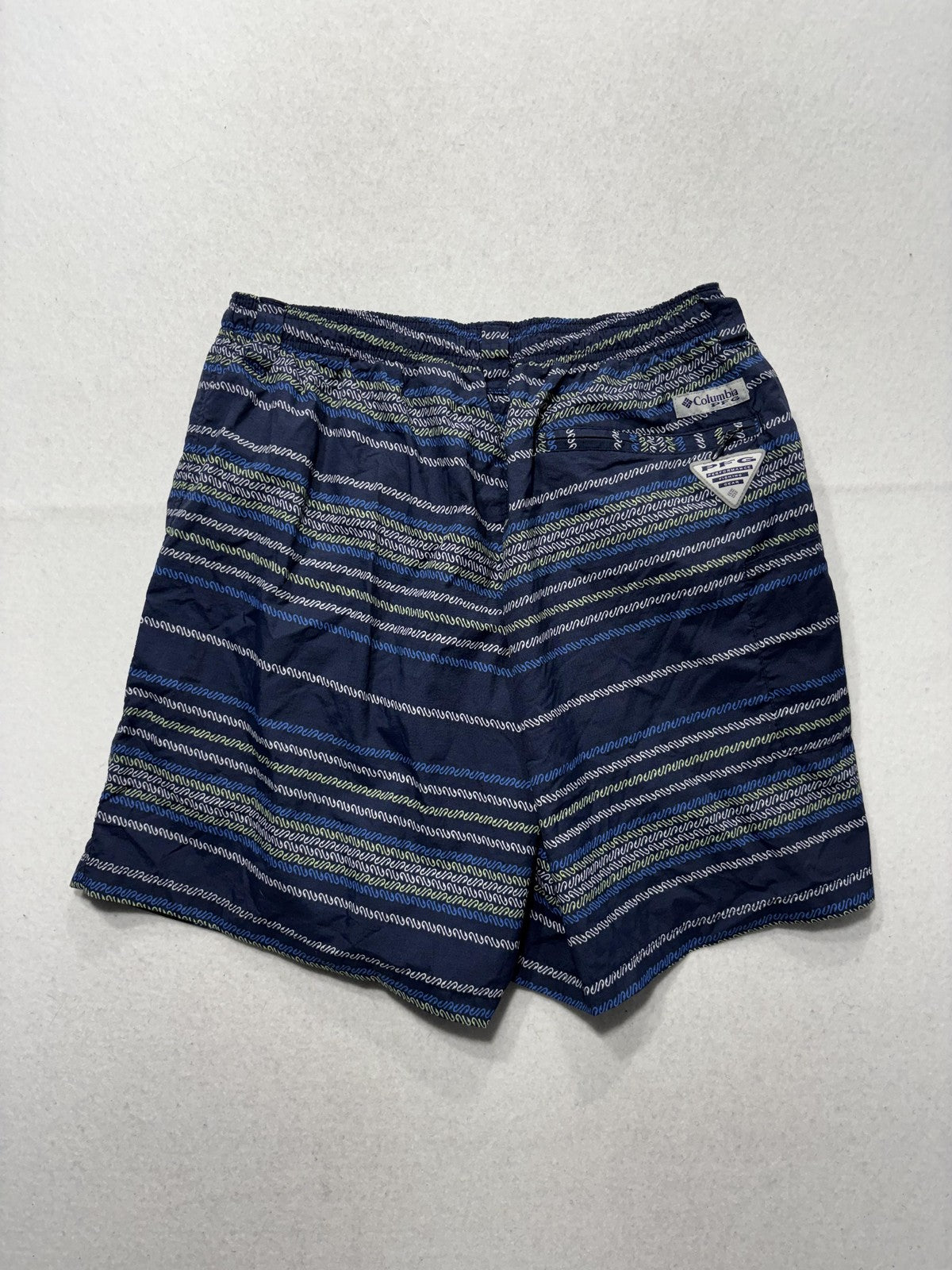 Columbia PFG Omni-Shade Swim Shorts Mens Medium Blue Stripe Fishing Lined
