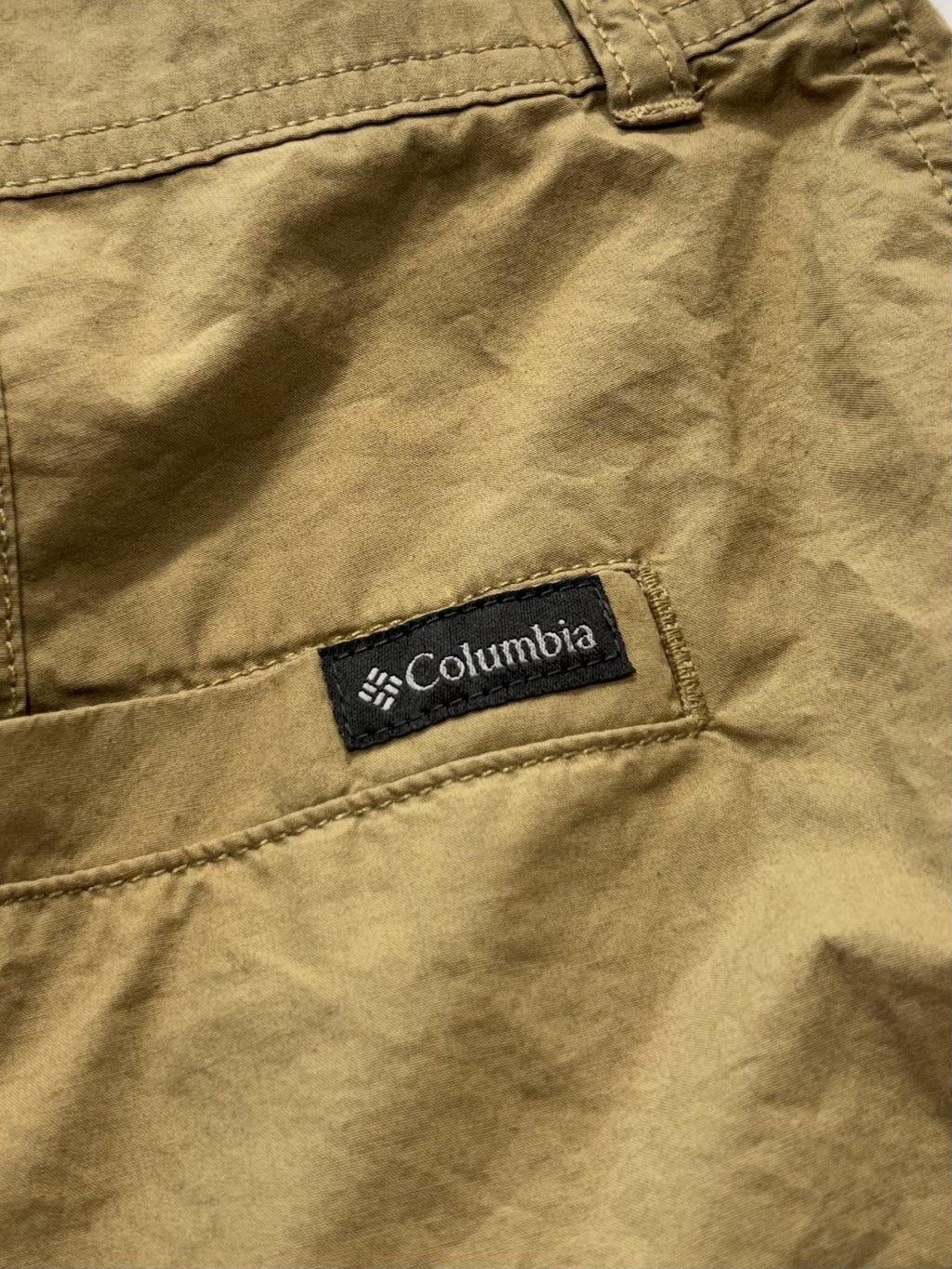 Columbia Chino Shorts Mens 38 Beige 8" Inseam Lined Lightweight Travel Casual