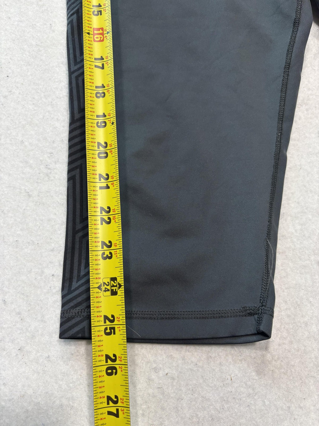 Adidas Leggings Mens XL Gray Techfit Compression 3/4 Length Athletic Running