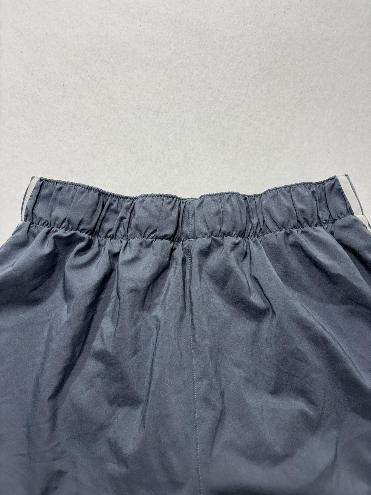 Adidas Running Shorts Womens Large Gray Striped 3" Inseam Lightweight Athletic
