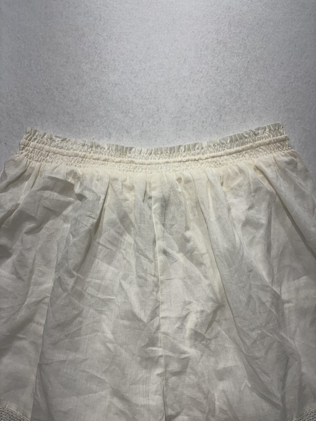 A Loves A Shorts Womens Large White Gauze Skimmer Tassel Drawstring Lace Trim