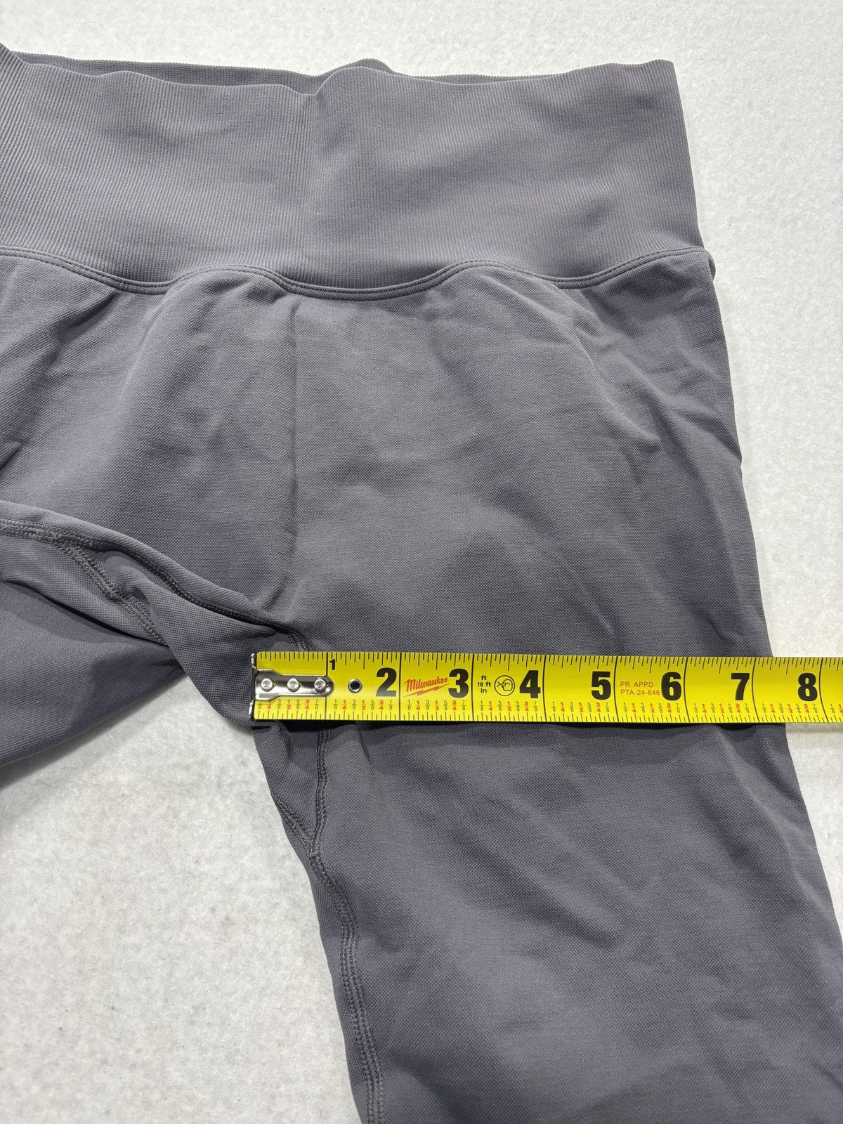 Unbranded Gray High Rise Ruched Back Shaping Leggings Womens Medium 24 Inseam