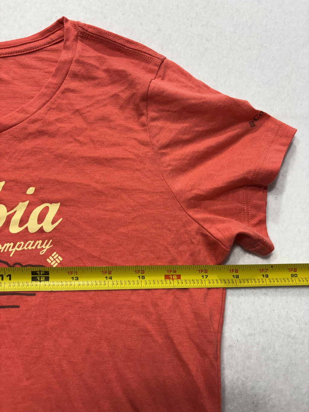 Columbia Shirt Womens Medium Orange Scoop Neck Short Sleeve Graphic Logo Tee