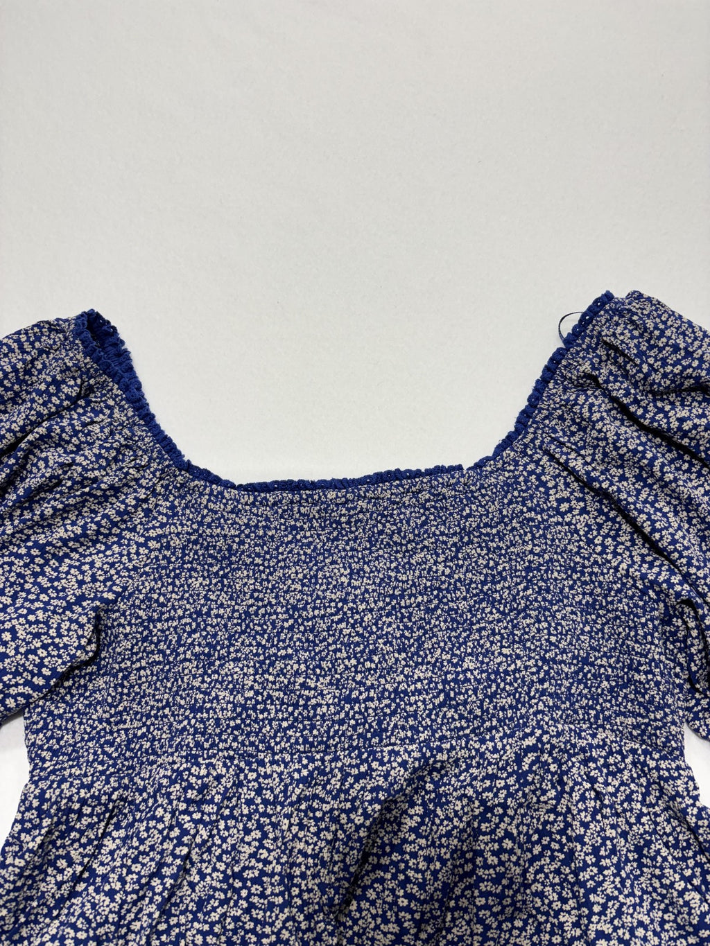 Free People Blouse Womens Large Blue Floral Off Shoulder Smocked Crop Top Boho