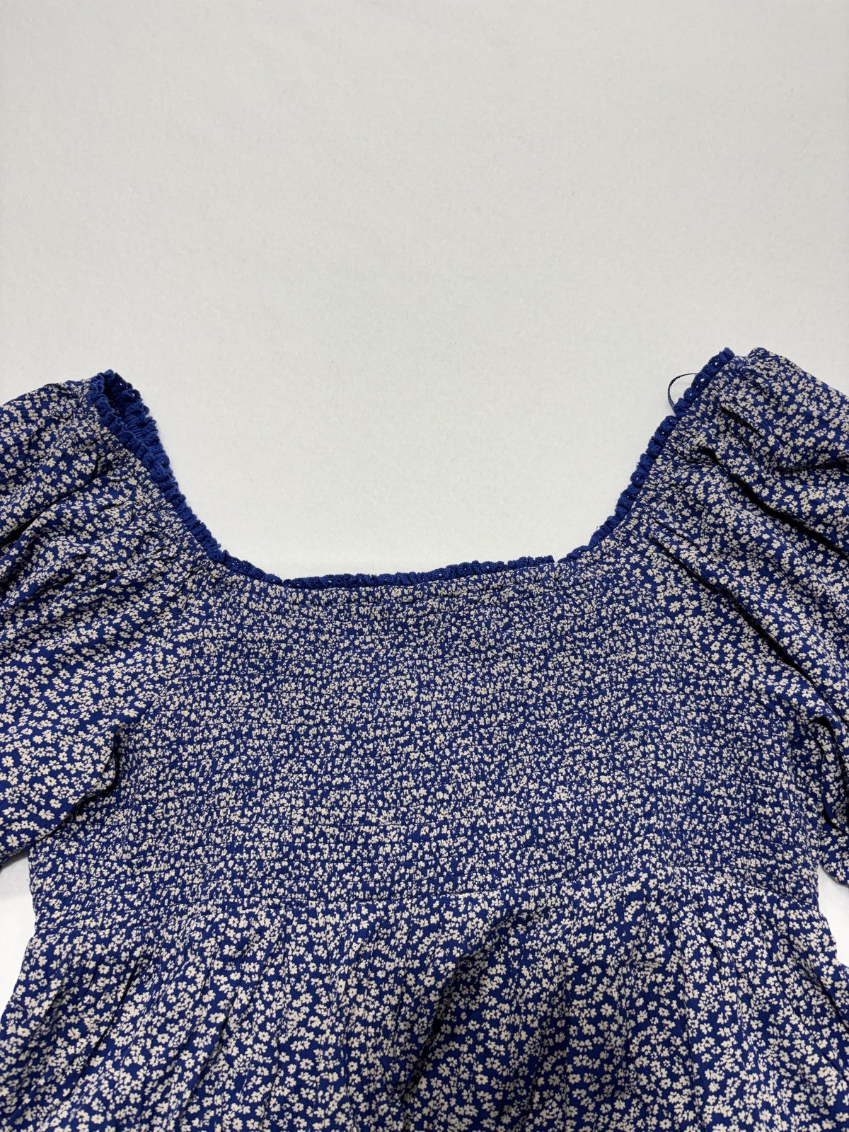 Free People Blouse Womens Large Blue Floral Off Shoulder Smocked Crop Top Boho