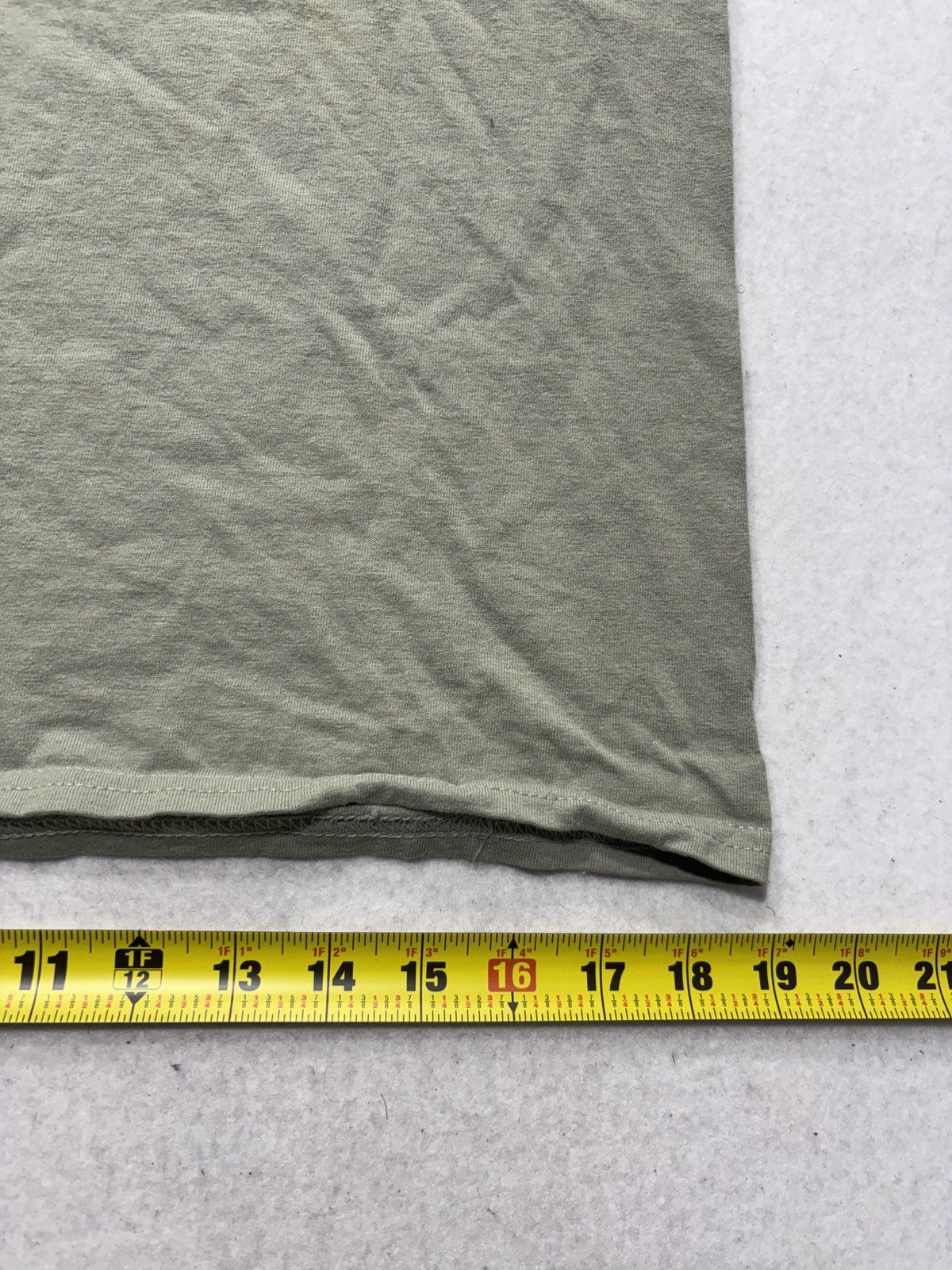 Disney Shirt Mens Medium Green Walt Disney World Since 1971 Graphic Tee