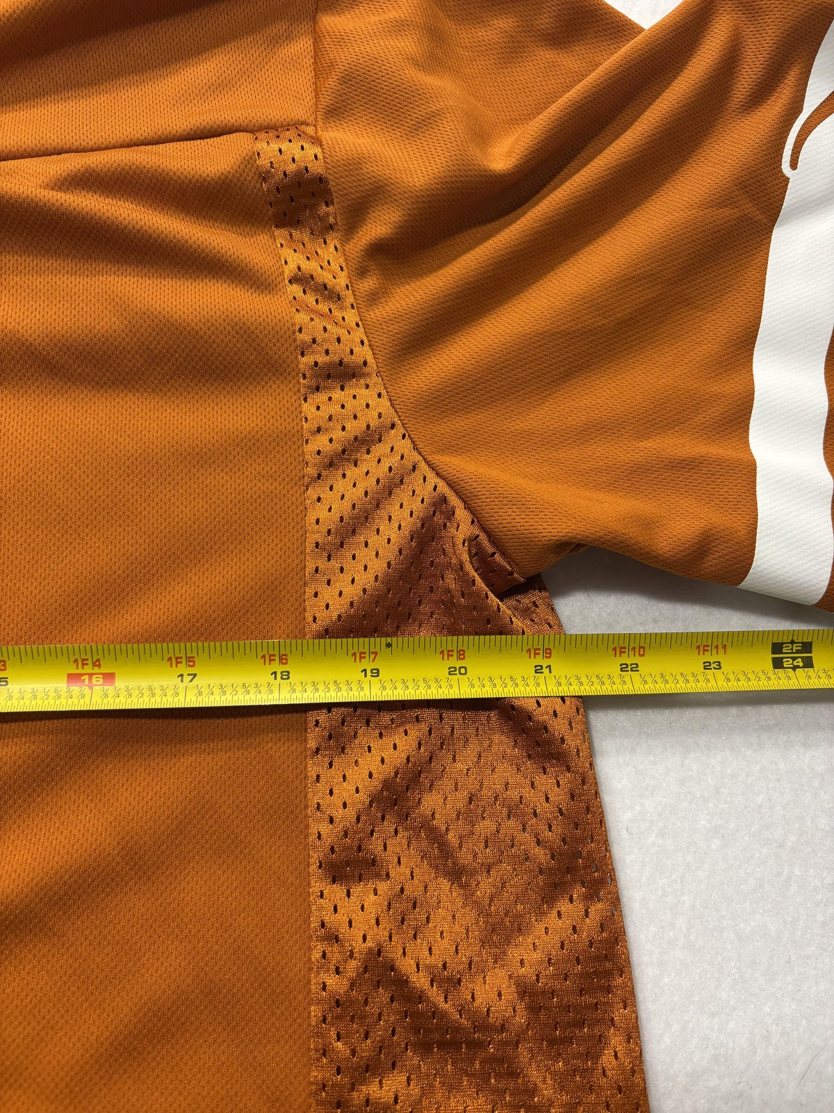 Texas Longhorns Jersey Mens Medium Orange NCAA Football Longhorn Apparel 1