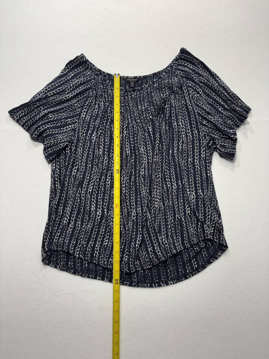 Lucky Brand Blouse Womens XL Blue Geometric Scoop Neck Flutter Sleeve Jersey Top