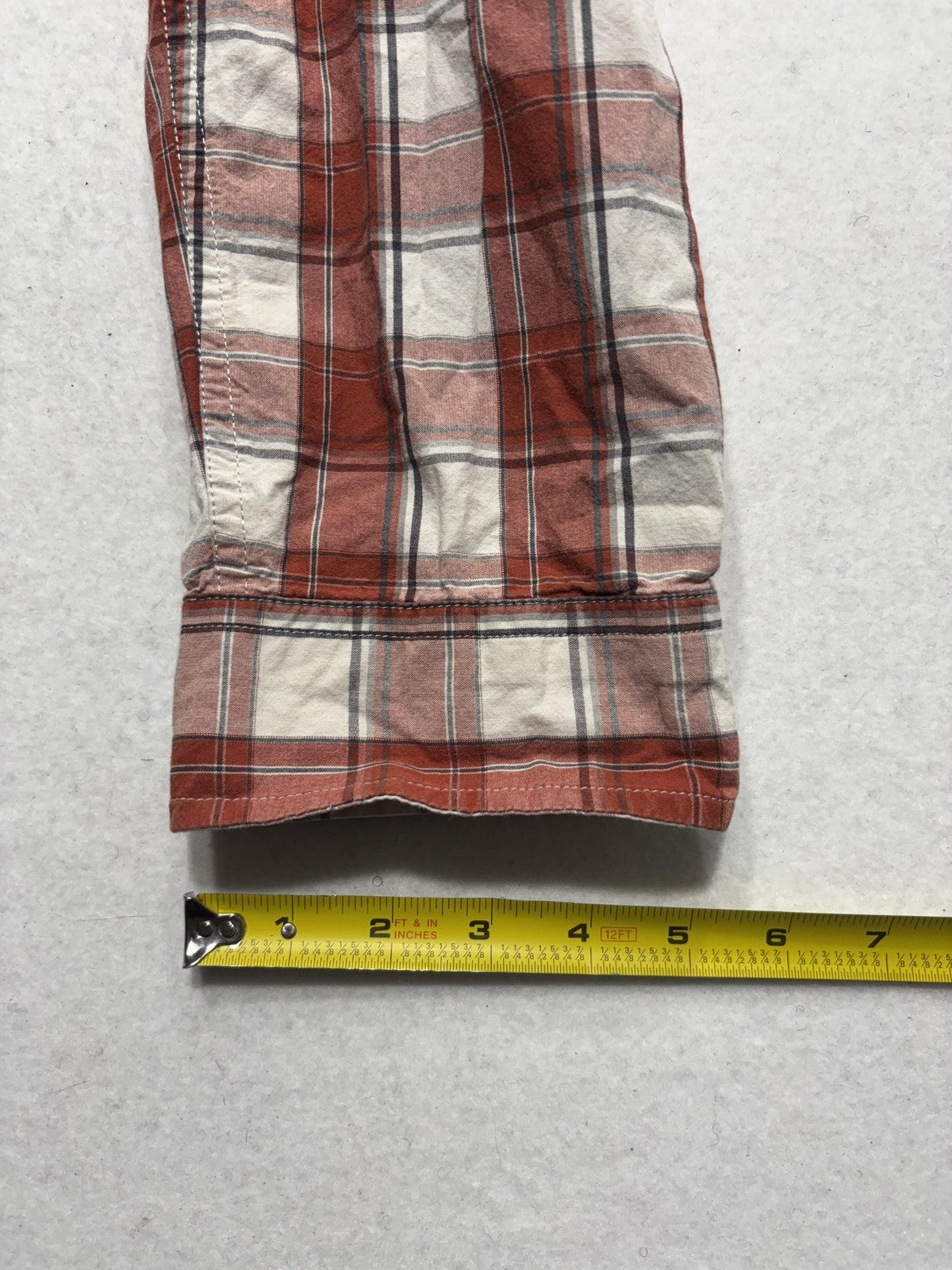 Carhartt Shirt Mens 2XL Red Plaid Long Sleeve Button Up Relaxed Fit Workwear