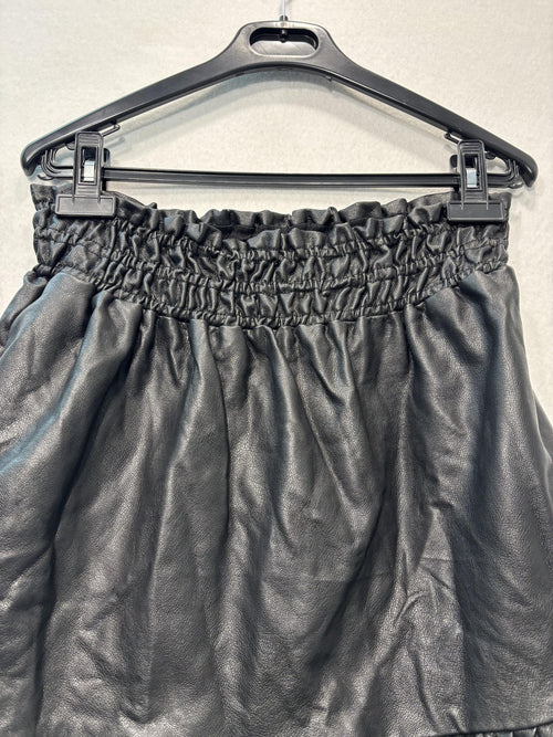 Anthropologie Skirt Womens Small Black Faux Leather Tiered Ruffle Maxi Lined