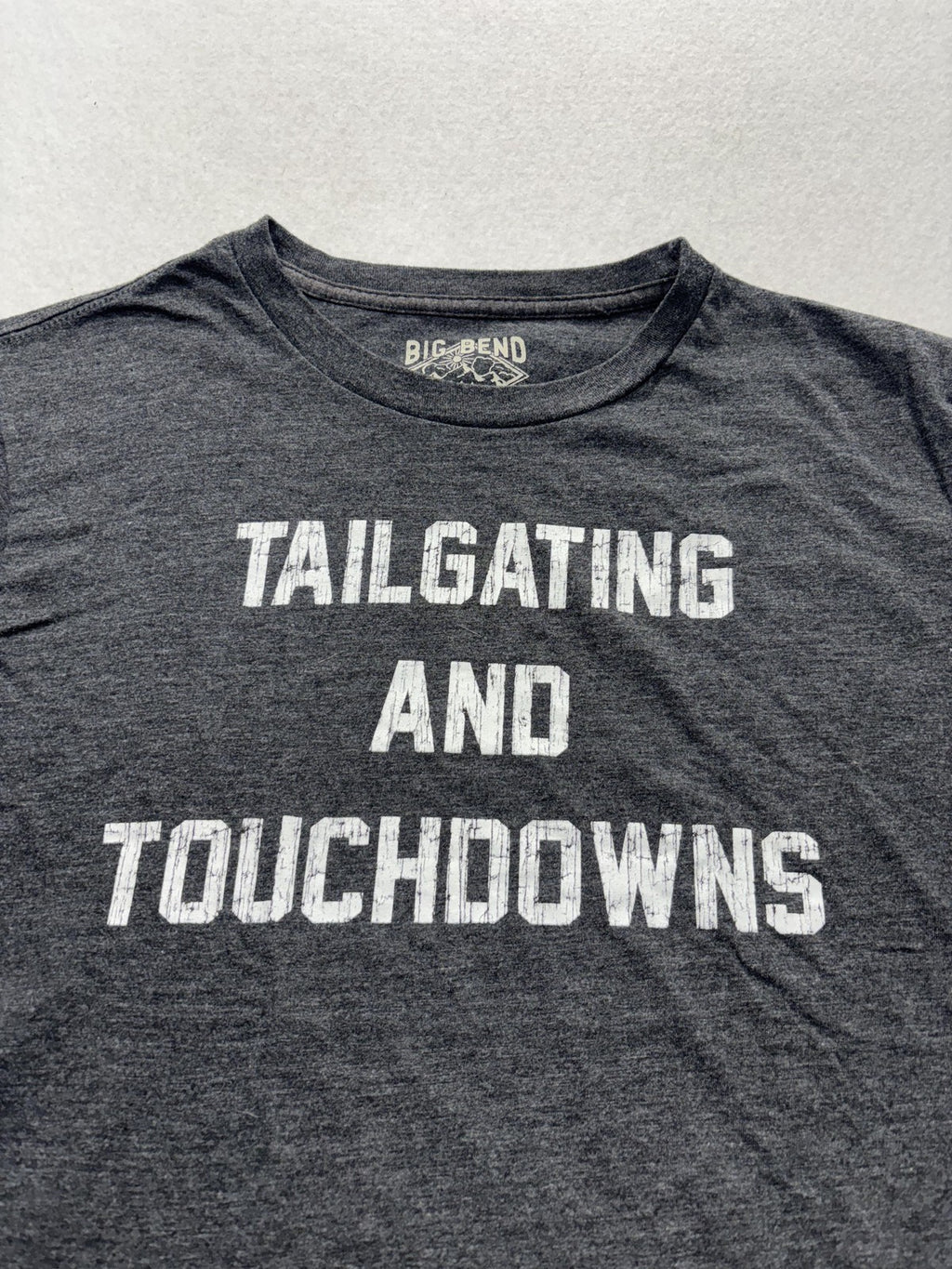 Big Bend Outfitters Shirt Mens Medium Gray Tailgating Touchdowns Graphic Tee