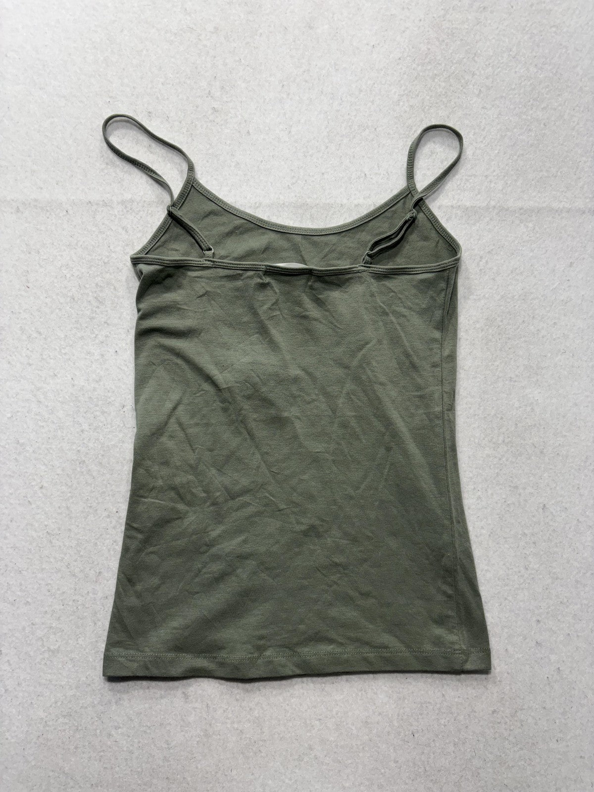 Forever 21 Tank Top Womens Medium Green Scoop Neck Cami Knit Stretch Casual