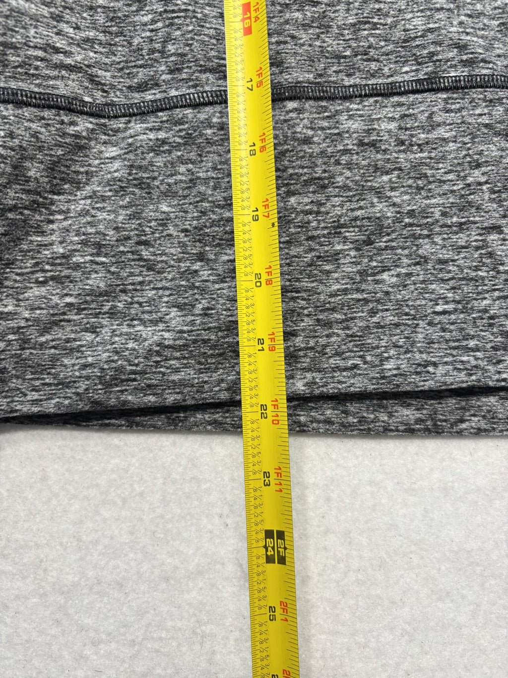 Lululemon Sweatshirt Womens 8 Gray Cowl Neck Zip Pocket Raglan Knit Pullover