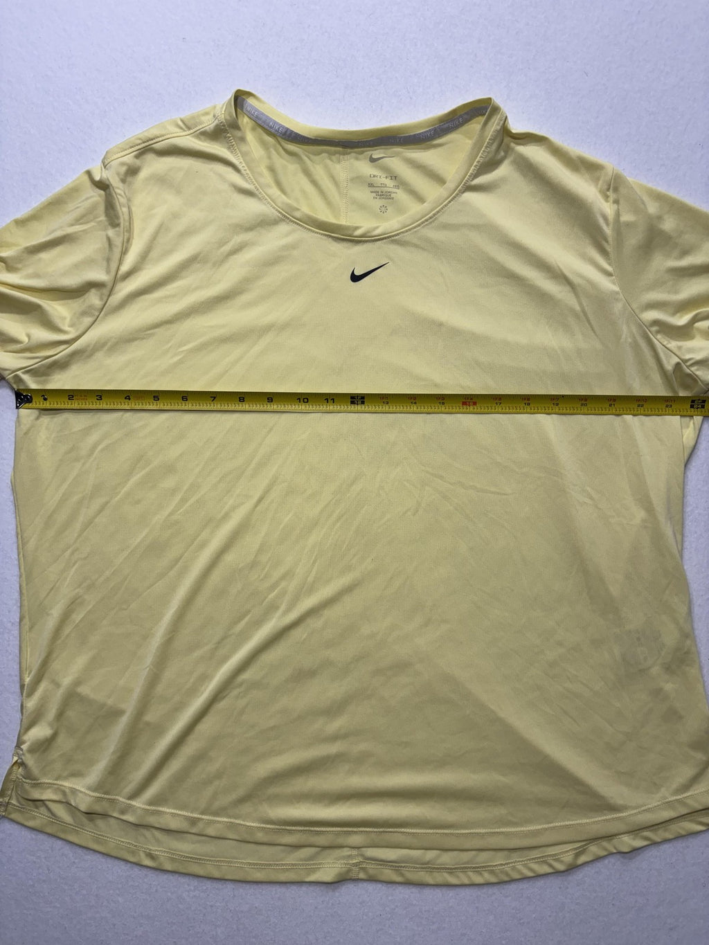 Nike Shirt Womens XXL Yellow Dri-FIT Crew Neck Short Sleeve Running Athletic Top