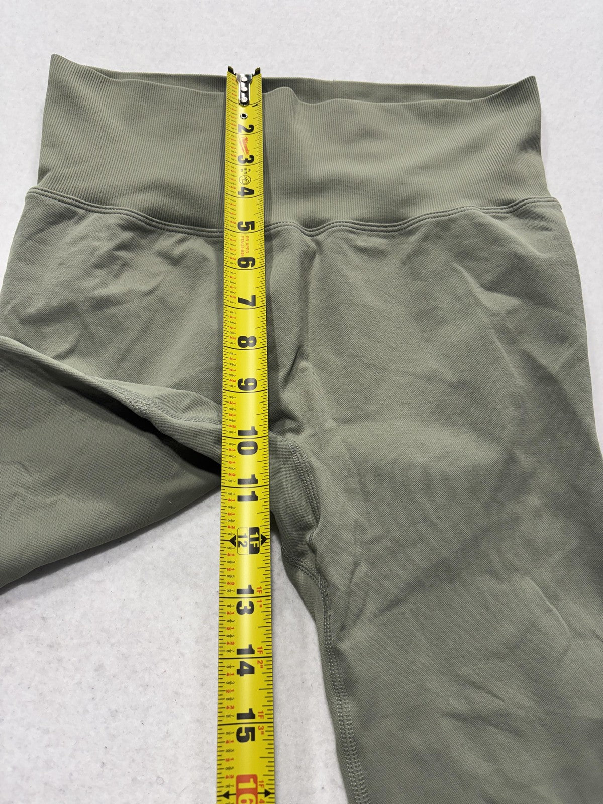 Leggings Womens Medium Green High Rise Ankle Ruched Back Stretch Athletic Yoga
