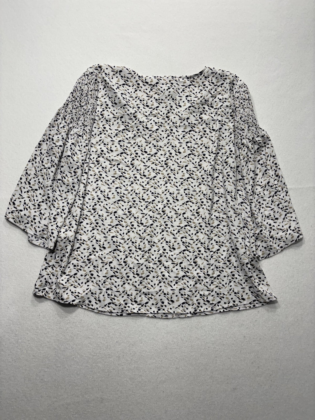 Chico's Blouse Womens 2 White Floral V Neck 3/4 Bell Sleeve Lightweight Tunic