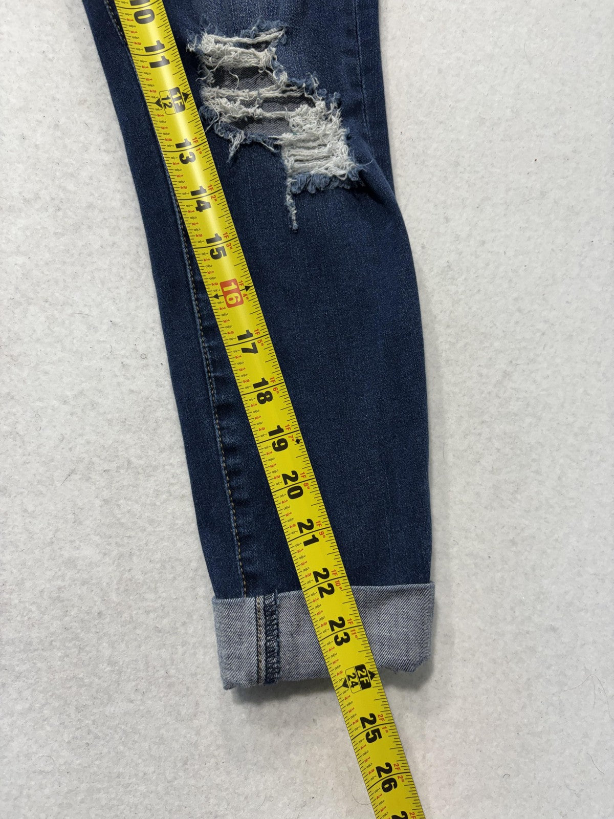 American Eagle High Rise Jegging Jeans Womens 8 Medium Wash Distressed 30x24.5