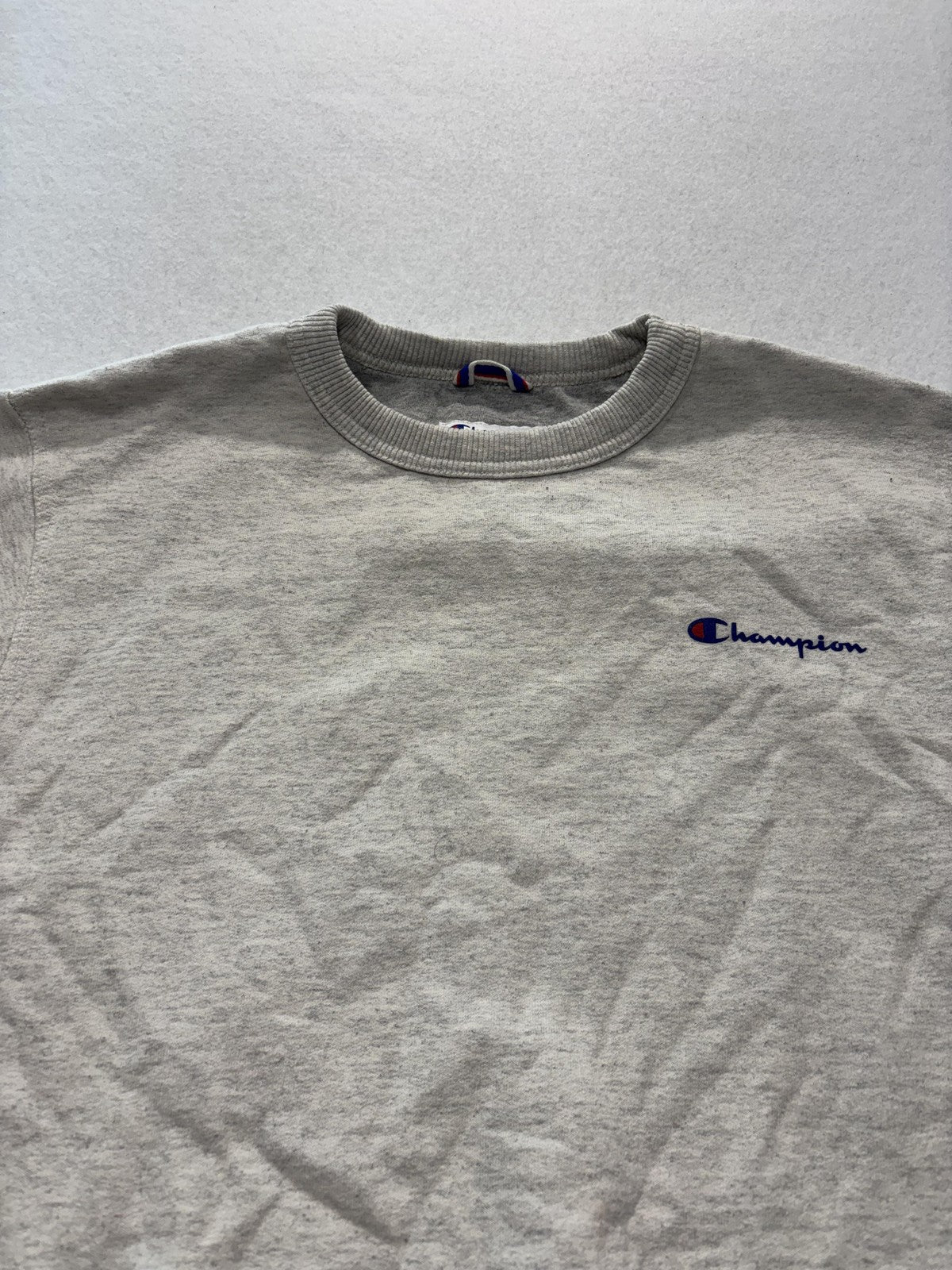 Champion Sweatshirt Mens Small Gray Fleece Crew Neck Logo Pullover GF88H K74