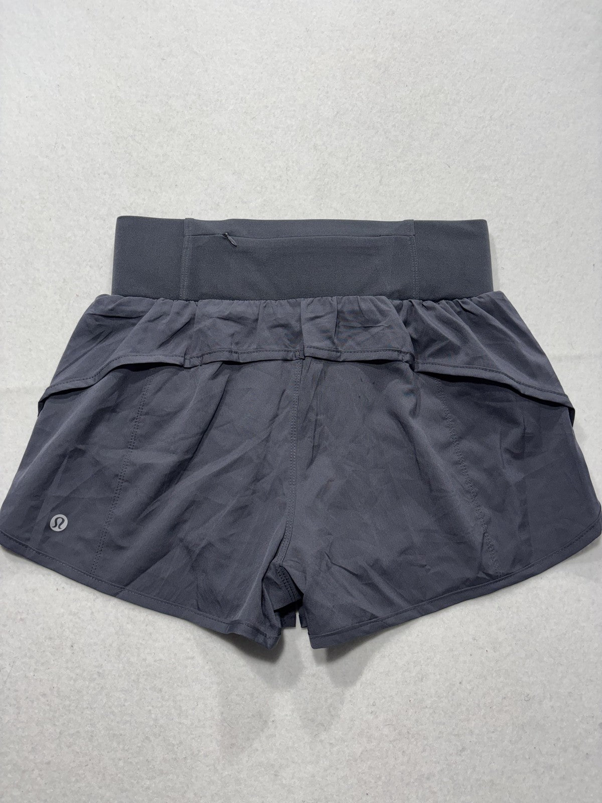 Lululemon Running Shorts Womens 6 Gray High Rise 2.5" Inseam Zip Pocket Athletic