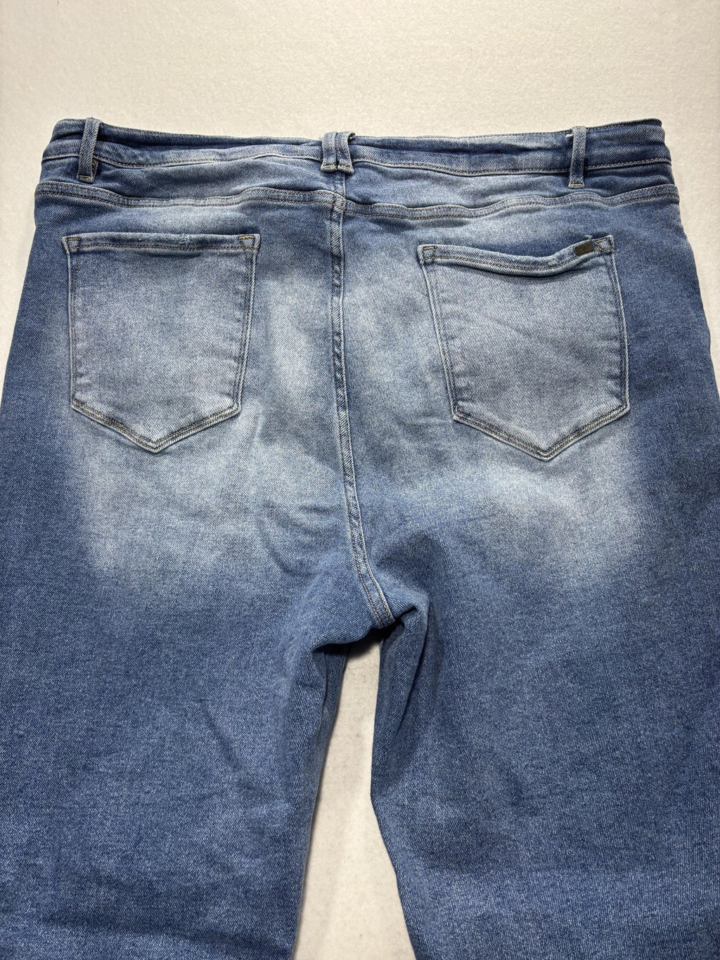 Lucky & Blessed Jeans Womens 20 Blue High Rise Boyfriend Crop Distressed 38x26