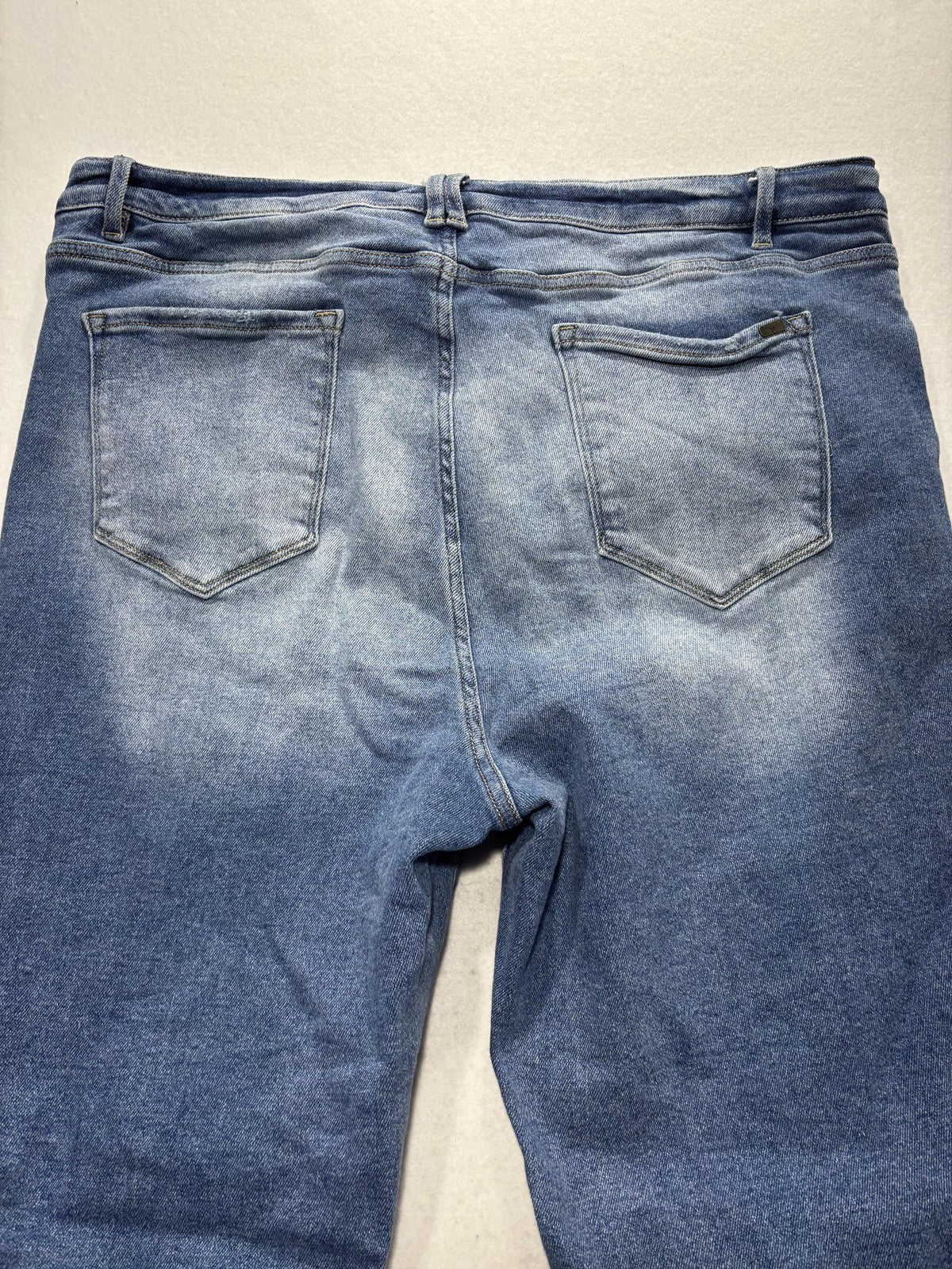 Lucky & Blessed Jeans Womens 20 Blue High Rise Boyfriend Crop Distressed 38x26